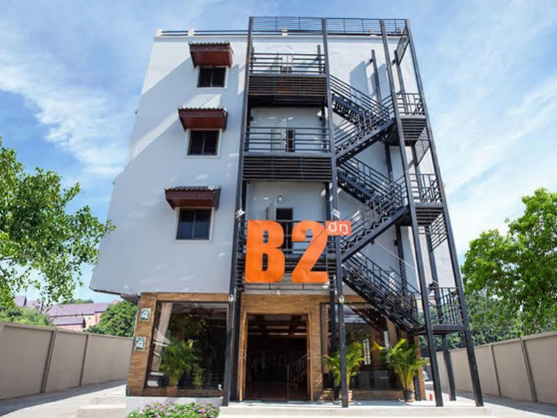 Hotel B2 Night Bazaar Chiang Rai Exterior foto